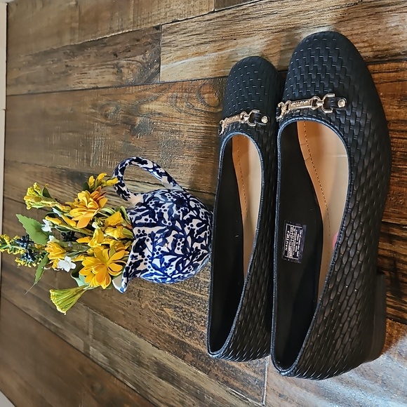 Nautica Shoes - Nautica Women's Slip On Vegan Leather Woven Flats.